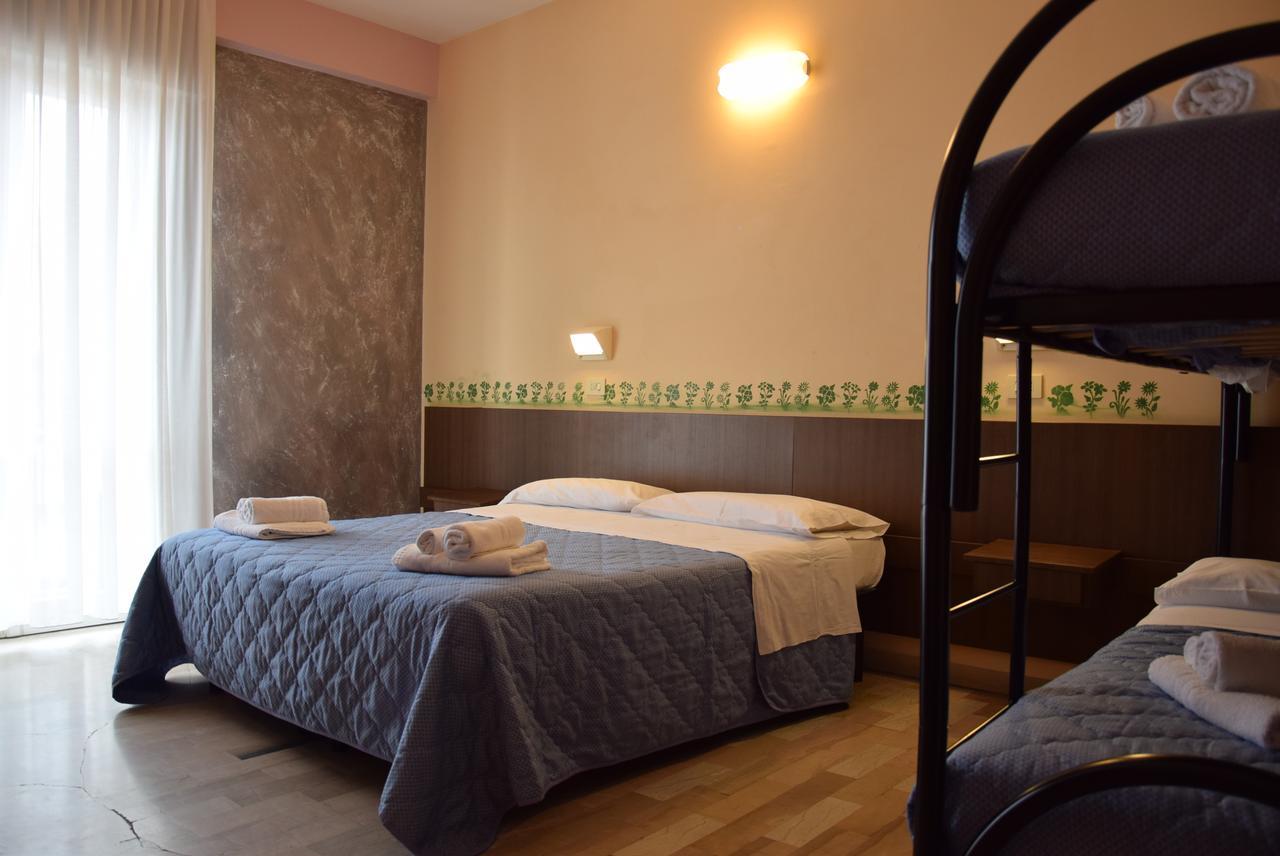 Hotel Annetta Rimini Exteriér fotografie